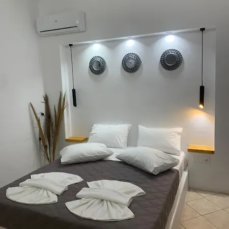 Little Yard Studios & Apartments #7 Naxos City Exterior photo